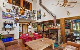 Rams Head Inn Rossland 3*